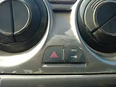 Peça sobressalente para automóvel em segunda mão interruptor 4 piscas - emergência por alfa romeo mito (145) distinctive referências oem iam 