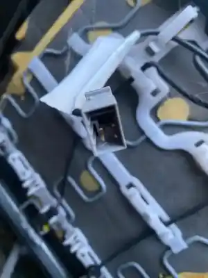 Peça sobressalente para automóvel em segunda mão assento dianteiro esquerdo por bmw serie 3 touring (e91) 318d referências oem iam   