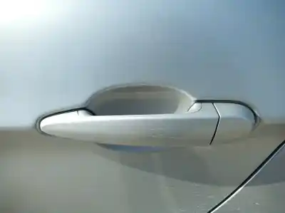 Peça sobressalente para automóvel em segunda mão puxador exterior traseiro esquerdo por bmw serie 3 touring (e91) 318d referências oem iam 