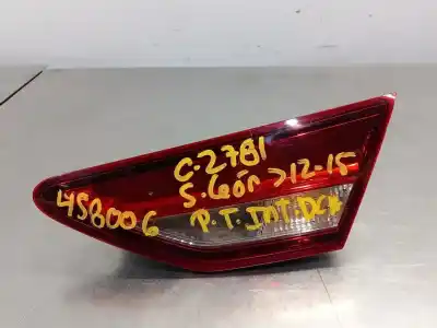 Second-hand car spare part interior rear right light for seat leon st (5f8) 1.6 tdi oem iam references  Second-hand car spare part interior rear right light for seat leon st (5f8) 1.6 tdi oem iam references