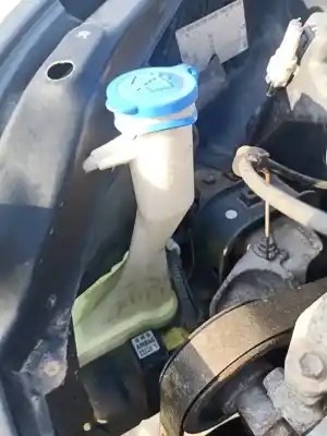 Second-hand car spare part WINDSCREEN WASHER BOTTLE for TOYOTA YARIS (KSP9/SCP9/NLP9)  OEM IAM references   