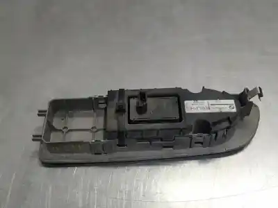 Автозапчасти б/у ВЫКЛЮЧАТЕЛЬ ПЕРЕДНЕГО ПРАВОГО ОКНА за BMW SERIE 1 BERLINA (E81/E87)  ссылки OEM IAM 916299A  N1.Z1.16.13