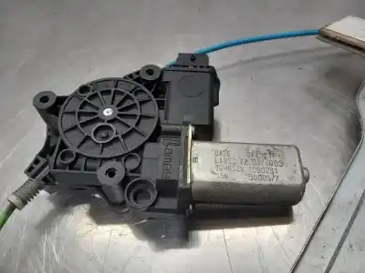 Pezzo di ricambio per auto di seconda mano alzacristalli anteriore destro per opel corsa d ´´111 years´´ riferimenti oem iam 13298154 rh  n1.z2.20.10.1