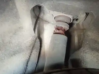 Second-hand car spare part right rear shock absorber for volkswagen jetta (1k2) edition oem iam references 