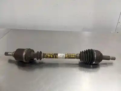 Second-hand car spare part front left transmission for renault scenic ii grand confort dynamique 101 cv / 74 kw oem iam references 8200499585  n2.z1.2.4.4