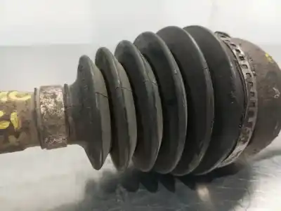 Second-hand car spare part front left transmission for renault scenic ii grand confort dynamique 101 cv / 74 kw oem iam references 8200499585  n2.z1.2.4.4