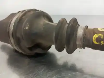 Second-hand car spare part front left transmission for renault scenic ii grand confort dynamique 101 cv / 74 kw oem iam references 8200499585  n2.z1.2.4.4