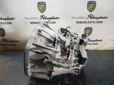 Pièce détachée automobile d'occasion boîte de vitesses pour renault scenic ii grand dynamique références oem iam pk4022 esta n2.z1-35.3.4