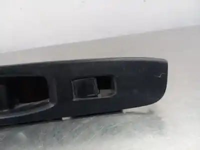Peça sobressalente para automóvel em segunda mão botão / interruptor elevador vidro dianteiro direito por toyota yaris city referências oem iam 