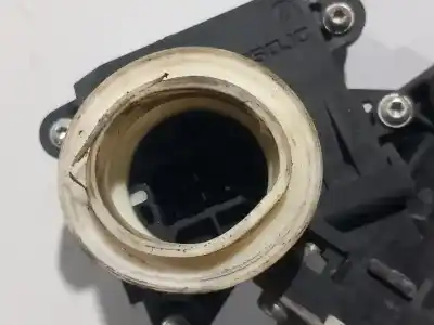 Peça sobressalente para automóvel em segunda mão elevador de vidros traseiro direito por toyota auris hybrid active referências oem iam 8570202020