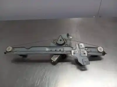 Second-hand car spare part passenger side right window regulator for dacia duster laureate 4x2 oem iam references 82007338280  n1.z2.17.2.1