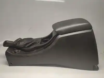 Автозапчасти б/у центральный подлокотник за ssangyong actyon 200 xdi ссылки oem iam 7795131000  n1.z2.11.5.2