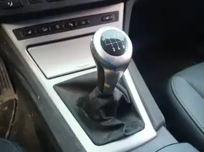 Peça sobressalente para automóvel em segunda mão alavanca de velocidades por bmw x3 (e83) 2.0d referências oem iam 