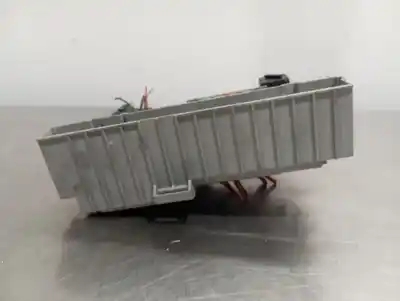 Second-hand car spare part fuse box unit for bmw serie 1 berlina (e81/e87) 116i oem iam references 690662403