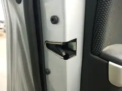 Peça sobressalente para automóvel em segunda mão fechadura da porta dianteira esquerda por bmw 3 touring (e91) 320 i referências oem iam 