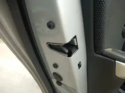 Peça sobressalente para automóvel em segunda mão fechadura da porta traseira esquerda por bmw 3 touring (e91) 320 i referências oem iam 
