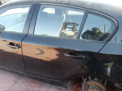 Peça sobressalente para automóvel em segunda mão porta do automóvel traseira esquerda por bmw serie 1 berlina (e81/e87) 118i referências oem iam 