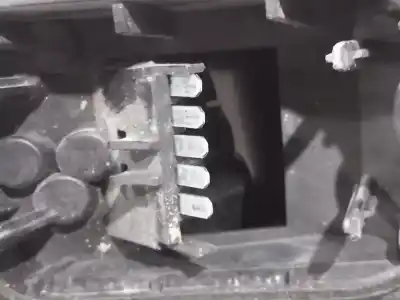 Second-hand car spare part right tailgate light for opel meriva cosmo oem iam references 93294346  n1.z1.3.1.m