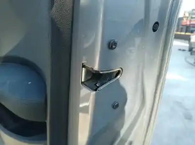 Peça sobressalente para automóvel em segunda mão fechadura da porta dianteira direita por bmw serie 1 berlina (e81/e87) 118i referências oem iam 