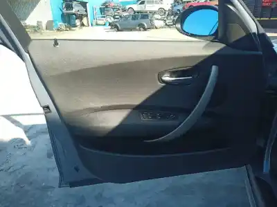 Peça sobressalente para automóvel em segunda mão elevador de vidros dianteira esquerda por bmw serie 1 berlina (e81/e87) 118i referências oem iam 