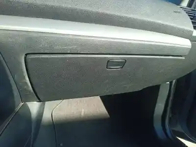 Peça sobressalente para automóvel em segunda mão porta luvas por bmw serie 1 berlina (e81/e87) 118i referências oem iam 