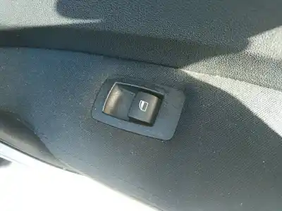 Peça sobressalente para automóvel em segunda mão botão / interruptor elevador vidro traseiro direito por bmw serie 1 berlina (e81/e87) 118i referências oem iam 