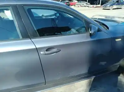 Peça sobressalente para automóvel em segunda mão porta dianteira direita por bmw serie 1 berlina (e81/e87) 118i referências oem iam 