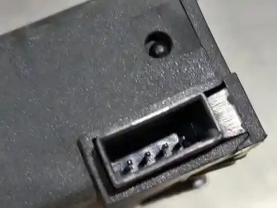 Автозапчастина б/у електронний модуль для audi a4 cabrio (8h) 3.0 v6 30v cat (asn) посилання на oem iam 8h0951178