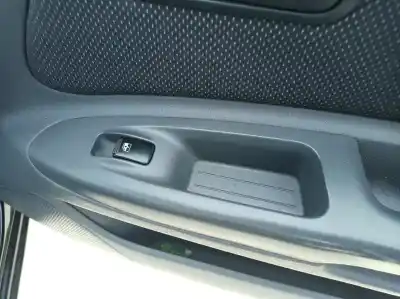 Peça sobressalente para automóvel em segunda mão botão / interruptor elevador vidro dianteiro direito por kia rio 1.5 crdi ex2 referências oem iam 