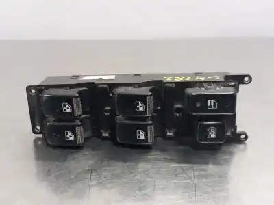 Peça sobressalente para automóvel em segunda mão botão / interruptor elevador vidro dianteiro esquerdo por kia rio 1.5 crdi ex2 referências oem iam 202006894  n1.z1.18.3
