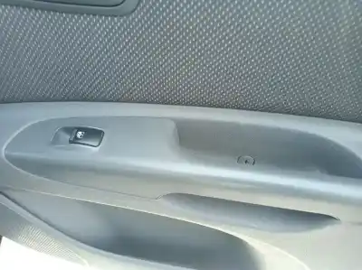 Peça sobressalente para automóvel em segunda mão botão / interruptor elevador vidro traseiro direito por kia rio 1.5 crdi ex2 referências oem iam 