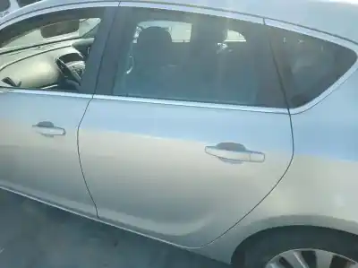 Автозапчасти б/у задняя левая дверь за opel astra j lim. excellence ссылки oem iam 