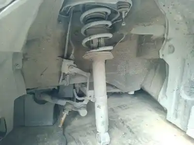 Автозапчасти б/у передний левый амортизатор за lexus is200 (ds2/is2) 220d ссылки oem iam 