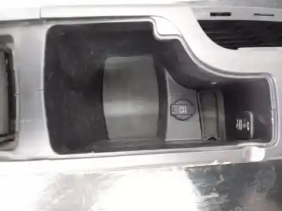 Автозапчастина б/у центральний подлокник для fiat freemont (345_) 2.0 jtd посилання на oem iam   n1.z2.11.7.3