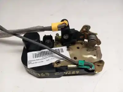 Second-hand car spare part front right door lock for chrysler 300 c 3.0 crd oem iam references 