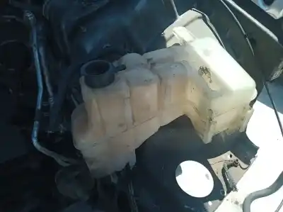 Second-hand car spare part coolant expansion tank for chrysler 300 c 3.0 crd oem iam references 