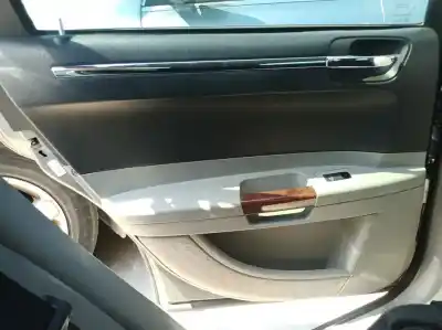 Second-hand car spare part left rear door trim for chrysler 300 c 3.0 crd oem iam references 