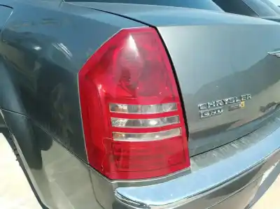 Second-hand car spare part left tailgate light for chrysler 300 c 3.0 crd oem iam references 