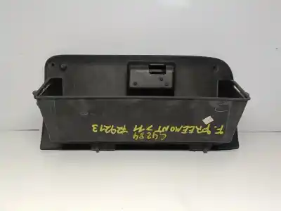 Автозапчастина б/у бардачок для fiat freemont (345_) 2.0 jtd посилання на oem iam   n1.z2.8.4.0