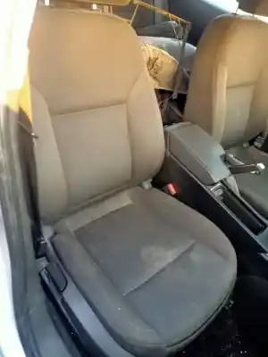 Автозапчастина б/у передне праве сиділо для opel insignia a sedán (g09) 2.0 cdti (69) посилання на oem iam 