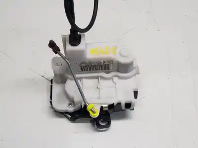 Pezzo di ricambio per auto di seconda mano SERRATURA PORTA POSTERIORE DESTRA per FIAT PANDA (169)  Riferimenti OEM IAM 51826982  N1.Z1.24.4.MEDIO