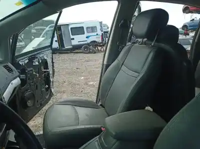 Gebrauchtes Autoersatzteil rechter vordersitz zum ssangyong rodius xdi oem-iam-referenzen   