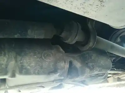 Peça sobressalente para automóvel em segunda mão transmissão central traseira por ssangyong rodius xdi referências oem iam 3320021422  
