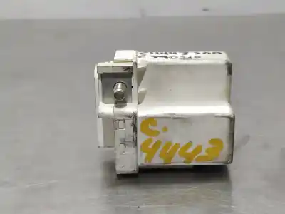 Peça sobressalente para automóvel em segunda mão relé para automóvel por bmw serie 5 touring (e39) 520d referências oem iam 2247664