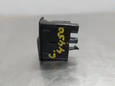 Peça sobressalente para automóvel em segunda mão BOTÃO / INTERRUPTOR ELEVADOR VIDRO TRASEIRO ESQUERDO por MERCEDES-BENZ CLASE M (W164)  Referências OEM IAM A2518200510  N1.Z1.16.13