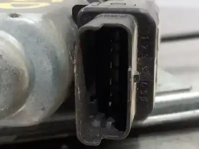 Pezzo di ricambio per auto di seconda mano ALZACRISTALLI POSTERIORE DESTRO per RENAULT SCÉNIC II (JM0/1_)  Riferimenti OEM IAM 400750H  N1.Z2.17.2.1