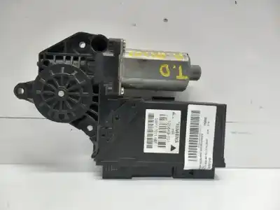 Автозапчасти б/у мотор заднего правого стекла за audi a4 b6 (8e2) 1.9 tdi ссылки oem iam 0130821766