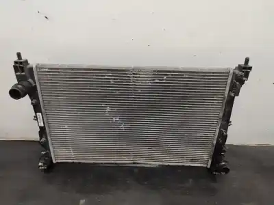 Автозапчасти б/у водяной радиатор за opel combo d cargo l1h1 2.2t 95 cv / 70 kw ссылки oem iam 8e4260000