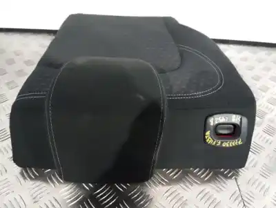 Pezzo di ricambio per auto di seconda mano sedili posteriori per ford fiesta (ce1) active 86 cv / 63 kw riferimenti oem iam   n2.z2.pasillo.4.f2