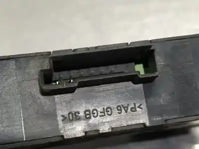 Автозапчасти б/у ВЫКЛЮЧАТЕЛЬ ПЕРЕДНЕГО ПРАВОГО ОКНА за BMW SERIE 3 BERLINA (E46)  ссылки OEM IAM 61318381514  N1.Z1.16.13